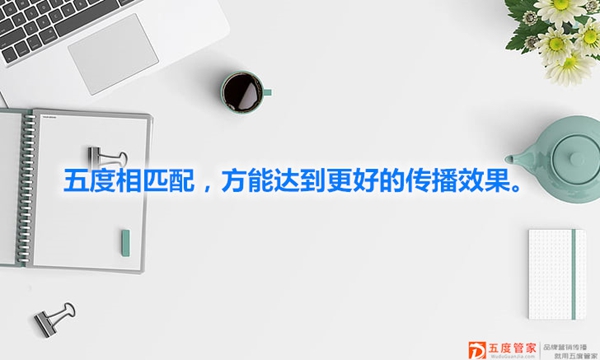 desktop-feminine-mockup-white-preview.jpg